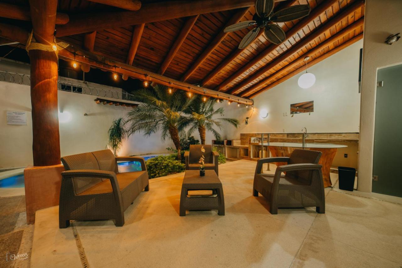 Primavera Suites Zihuatanejo Esterno foto
